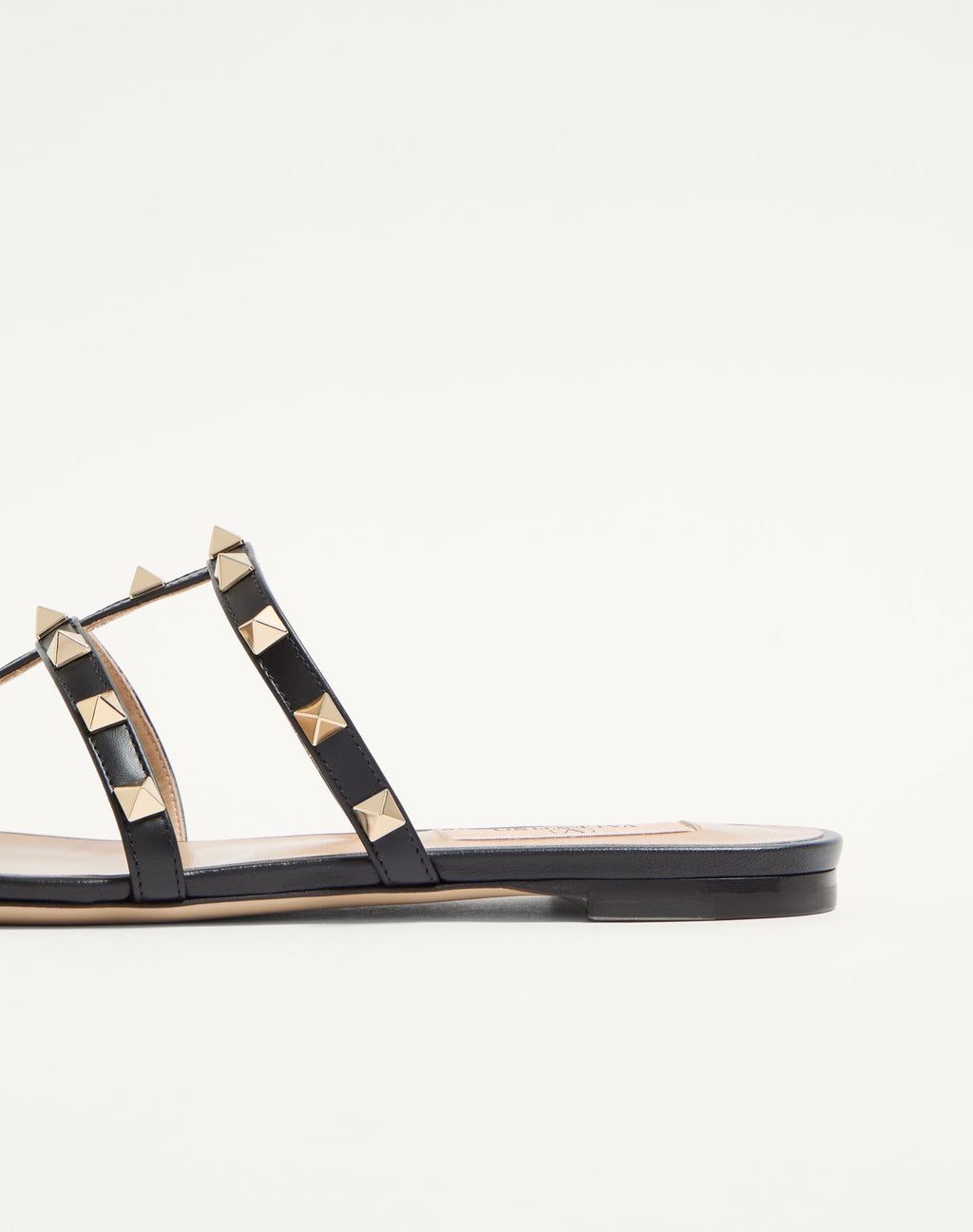Valentino Garavani Rockstud Flat Sandals
