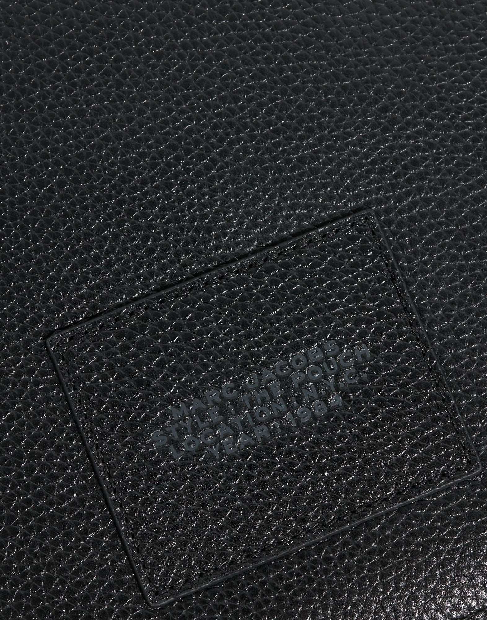 Marc Jacobs The Pouch – Black