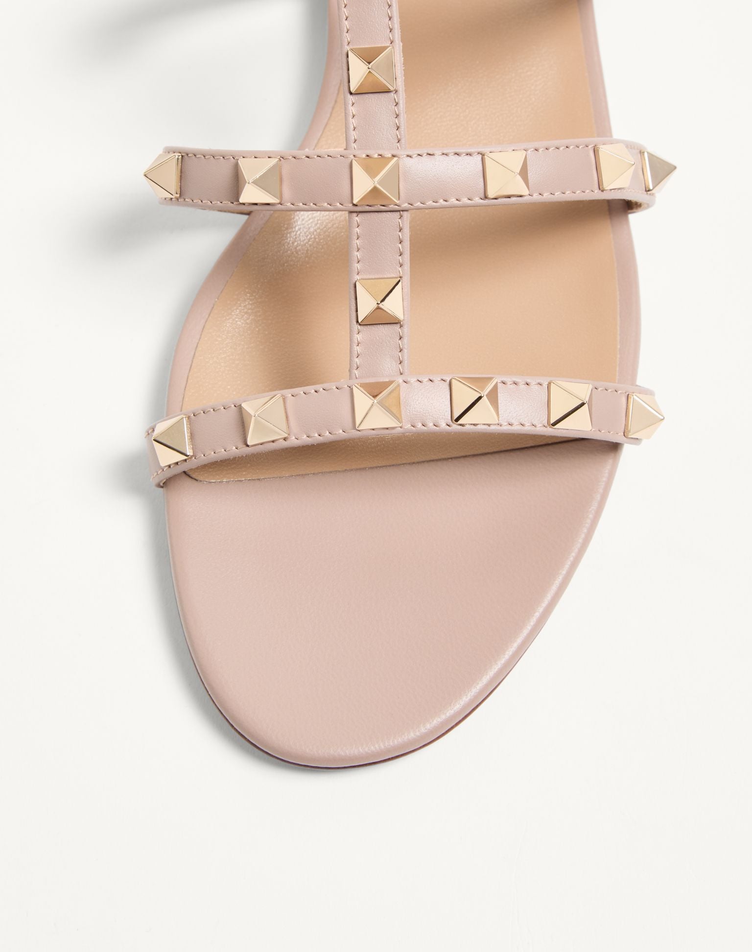 Valentino Garavani Rockstud Flat Sandals
