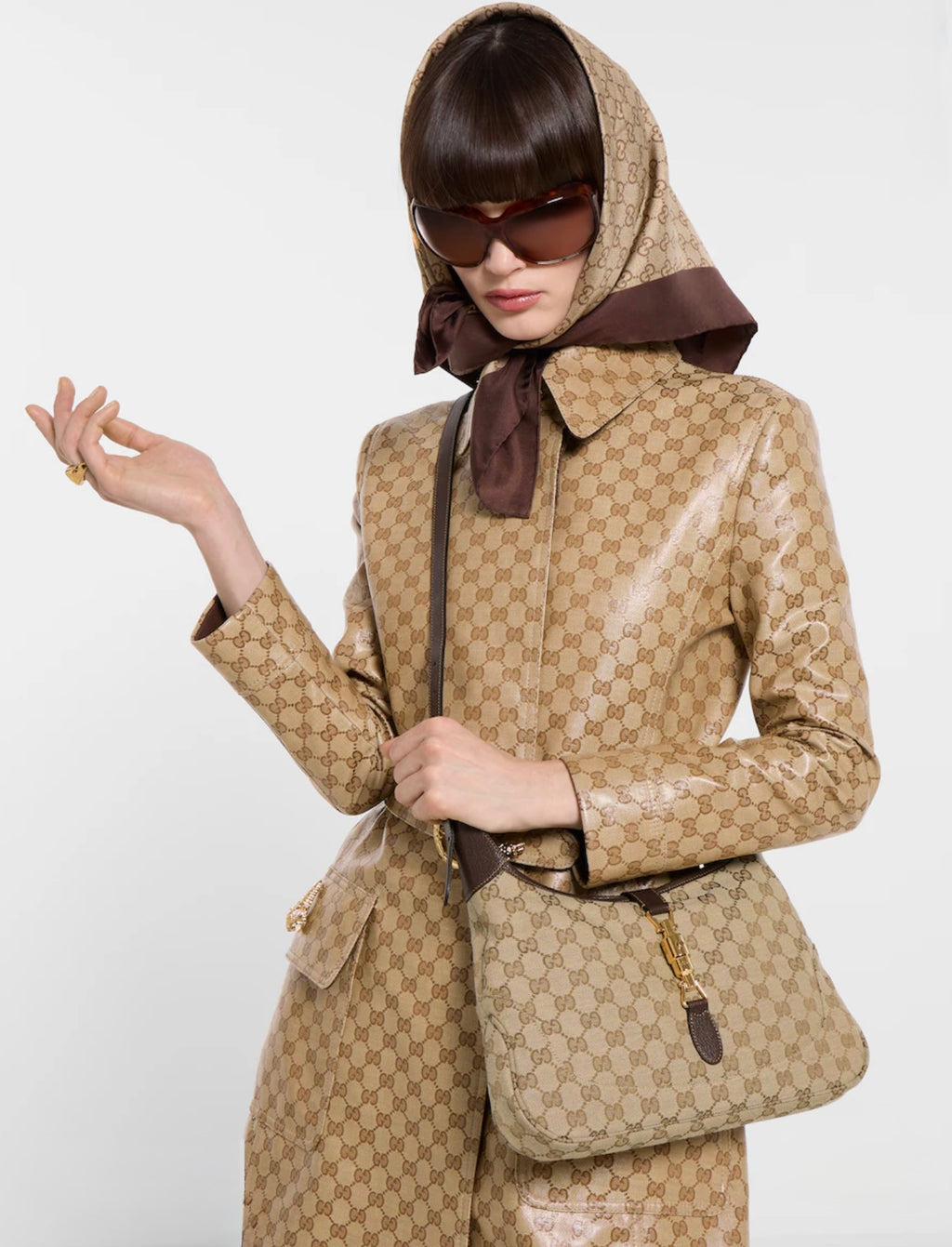 Gucci Jackie 1961 Medium Shoulder Bag in Sand and Dark Brown GG Canvas