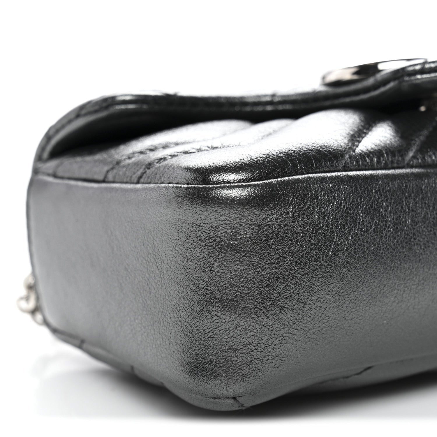 Gucci GG Marmont Super Mini Bag in Silver Metallic Leather